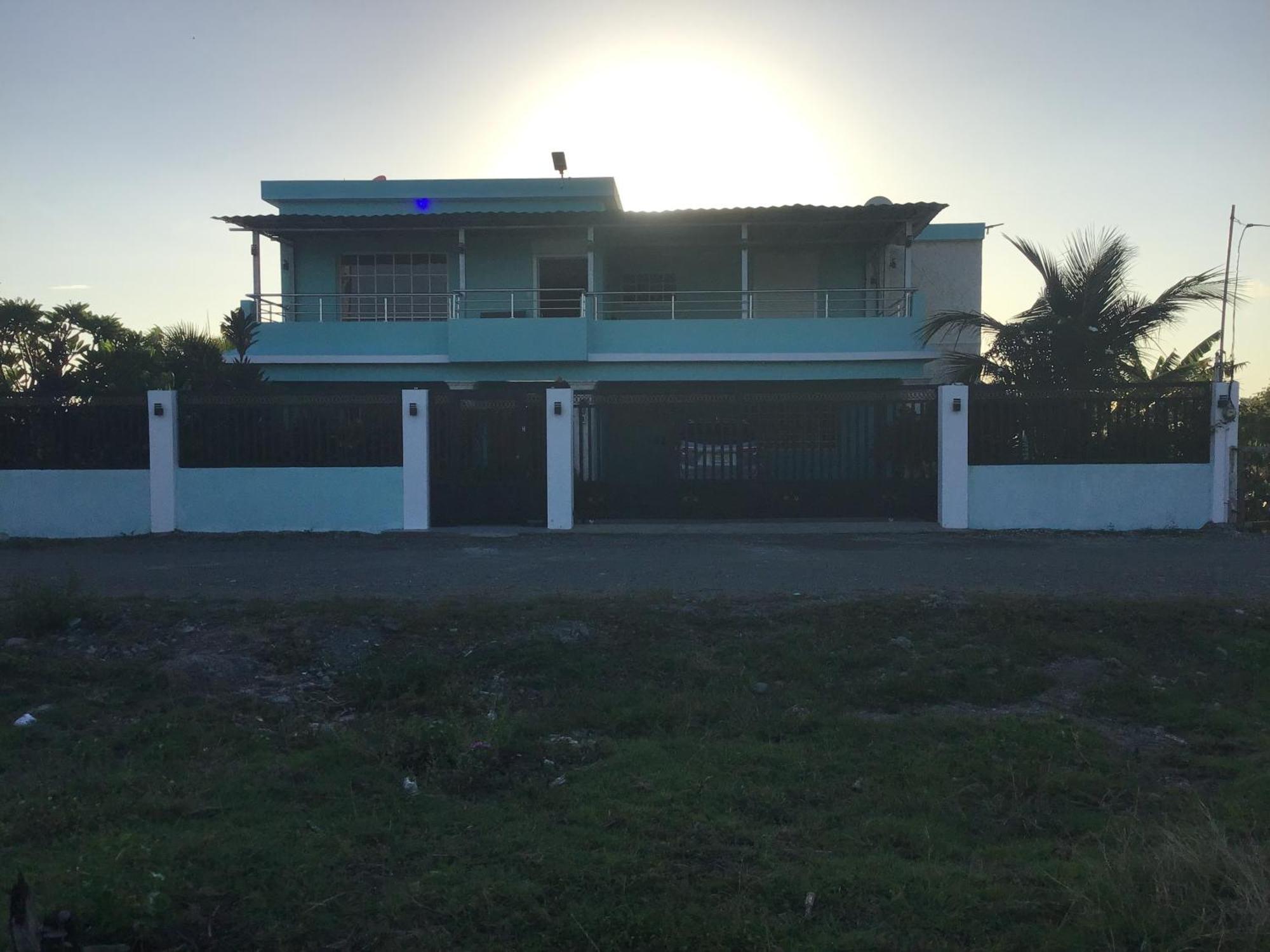 Villa Nilsa Bani Exterior photo